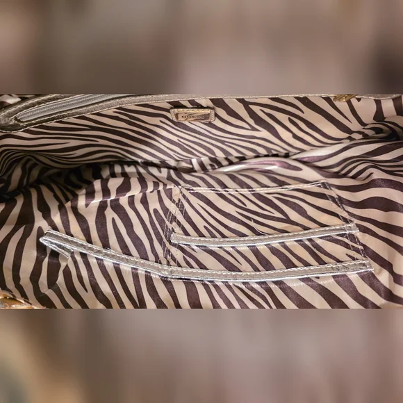 Guess Metallic Straw Tote Bag with Silver Faux Leather Trim & Scarf | Y2K - Picture 11 of 13